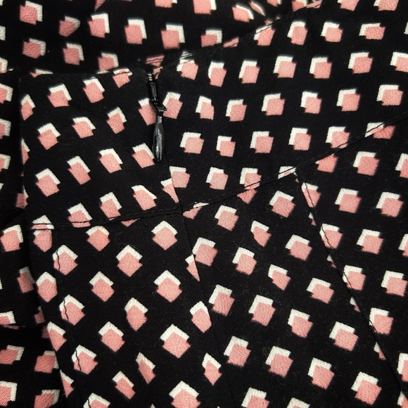 Talbots A-Line Wide Pleated Black White & Pink Geometric Print Skirt Size 4 - Picture 3 of 10